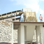 为什么要使用反击式破碎机？有什么优势？